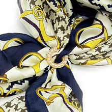 Load image into Gallery viewer, Pearl Horseshoe Scarf Ring