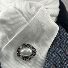Load image into Gallery viewer, White Cotton Pique Stock