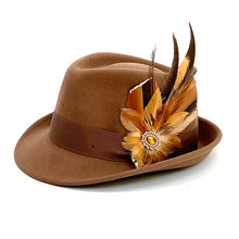 Load image into Gallery viewer, Natural Tan &amp; Gold Edged Magnetic Feather Trim
