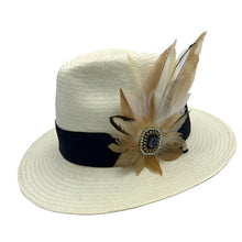 Load image into Gallery viewer, Cream &amp; Caramel Magnetic Feather Trim
