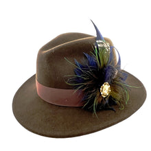 Load image into Gallery viewer, Olive &amp; Navy Magnetic Feather Trim
