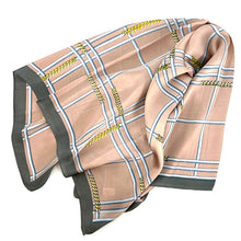 Load image into Gallery viewer, Checkered  Scarf
